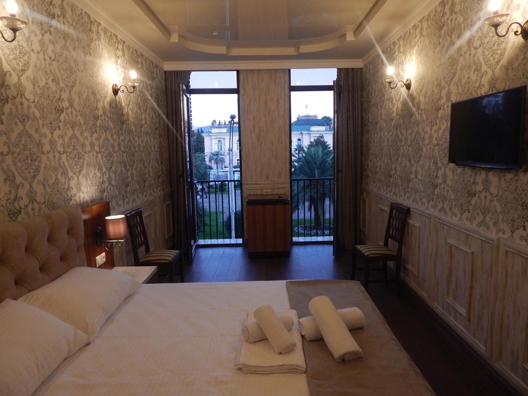 Melini Boutique Hotel Batumi Kültér fotó