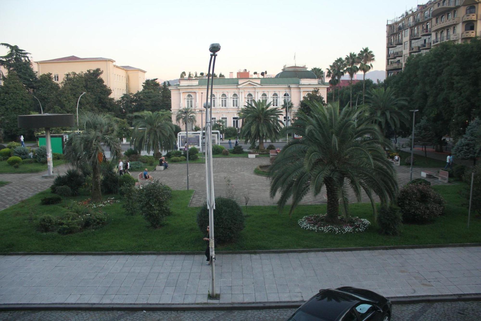 Melini Boutique Hotel Batumi Kültér fotó