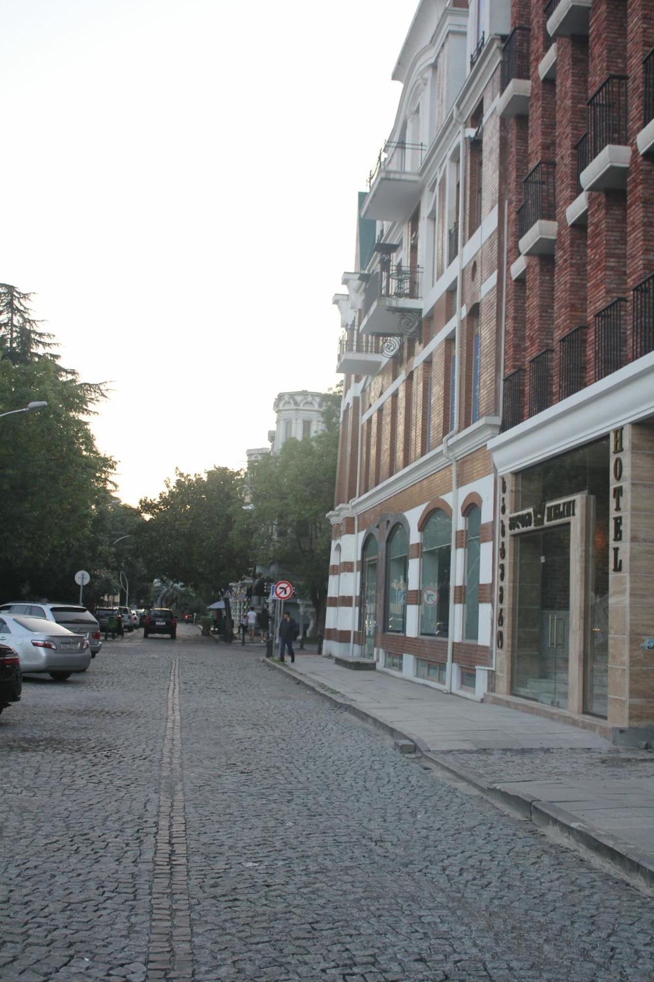 Melini Boutique Hotel Batumi Kültér fotó