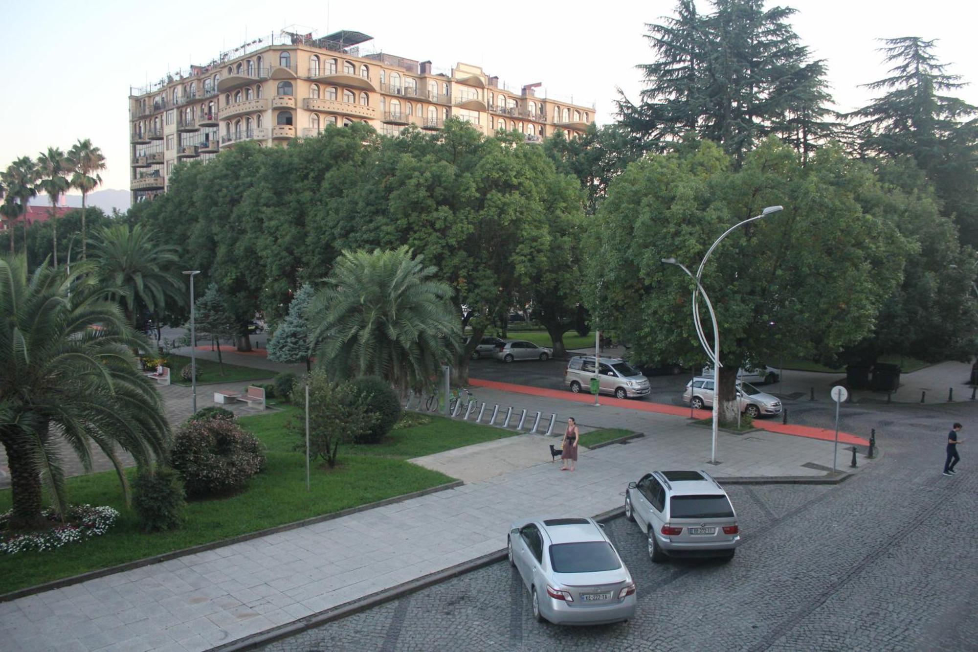 Melini Boutique Hotel Batumi Kültér fotó